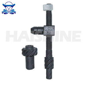 Vis de tendeur de chaîne pour HUS <span class=keywords><strong>455</strong></span> <span class=keywords><strong>Rancher</strong></span> <span class=keywords><strong>455</strong></span> 460 tronçonneuse pièces d'outils de jardin tronçonneuse à essence - Product Image 4