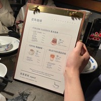 Service d'impression personnalisée de menus et de prospectus de qualité supérieure, en couleur, pour les restaurants, les magasins et les besoins de marketing des entreprises