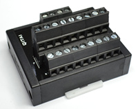 QMT075 Bloc de bornes universel 8 pôles standard 35 mm pour rail DIN, connecteur enfichable 10 A pour distribution de composants de charge et contrôle de branche