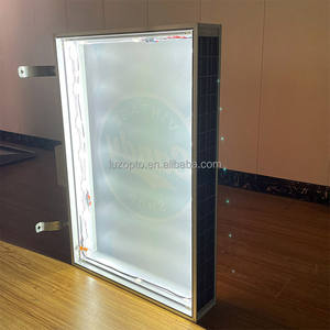 Caisson lumineux publicitaire LED à énergie solaire double face pour la promotion de la signalisation publicitaire Caisson lumineux extérieur Caisson lumineux à énergie solaire - Product Image 2