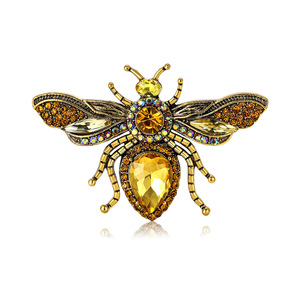 Fashion Alloy Gold Plated Customized Rhinestone Bee Brooch Women's <b>Wedding</b> Engagement Gift Party Crystal Pin <b>Accessory</b> - Product Image 4