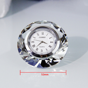 Cadeaux promotionnels bon marché Horloge <span class=keywords><strong>de</strong></span> bureau en diamant mignon Petite horloge <span class=keywords><strong>de</strong></span> table en cristal Cadeaux <span class=keywords><strong>de</strong></span> <span class=keywords><strong>mariage</strong></span> Souvenirs pour les <span class=keywords><strong>invités</strong></span> - Product Image 6