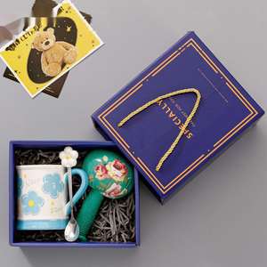Ensemble cadeau FX pour femmes : serviettes, tasse en céramique, coffret cadeau pour anniversaire, mariage, Saint-Valentin, pour sœur, maman, professeur(se) - Product Image 2