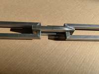 LD Metal Nouveau Design Maillon de Chaîne Balustres d'Escalier en Fer avec Maillon de Chaîne de Couleur Dorée Sq.1/2 "X 42" (LD-902 B)