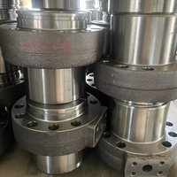 Pièces de rechange OEM pour engins de construction : Couvercle de vérin hydraulique pour bras de godet et flèche d'excavatrice