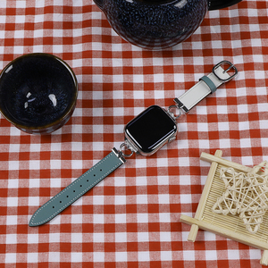 <span class=keywords><strong>Correa</strong></span> <span class=keywords><strong>de</strong></span> Cuero Color Verde Azulado para Reloj <span class=keywords><strong>Apple</strong></span> <span class=keywords><strong>Watch</strong></span> Ultra 2, <span class=keywords><strong>Correa</strong></span> <span class=keywords><strong>de</strong></span> Lujo <span class=keywords><strong>de</strong></span> 49 mm y 20 mm con Adaptador <span class=keywords><strong>de</strong></span> Corazón Metálico para Reloj Garmin - Product Image 4