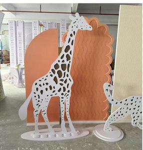 Dernier modèle de toile de fond pour fête d'anniversaire BJ240103 Décoration murale de la <span class=keywords><strong>jungle</strong></span> Accessoires pour girafe Décors de fête pour animaux de la <span class=keywords><strong>jungle</strong></span> - Product Image 1