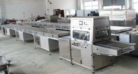 Machine de recouvrement entièrement automatique pour fruits secs, dattes, chocolats et noix, ligne d'enrobage au chocolat avec tunnel de refroidissement