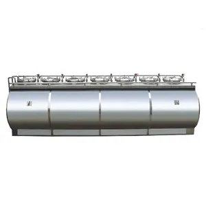Su dökme süt vb. Gibi sıvıların taşınması için bir römorka monte edilen 304 paslanmaz çelik su tankı depolama tankı
