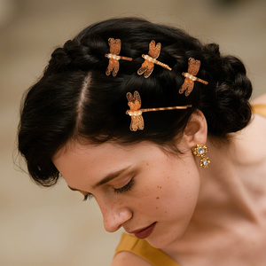 مشابك شعر ذهبية للنساء بالجملة، إكسسوارات شعر، مجوهرات زفاف على شكل اليعسوب - Product Image 1