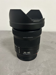 Objectif zoom téléobjectif Panasonic Lumix S 70-300mm F/4.5-5.6 Macro O.I.S. plein format L-Mount, NOUVEAU, Vente en gros - Product Image 4