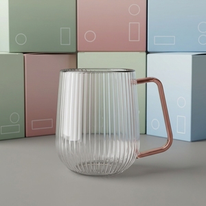 Tasse à café en verre borosilicate à double paroi Emode avec poignée colorée, 350 ml, compatible micro-ondes et lave-vaisselle, design moderne - Product Image 4