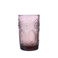 Verres en verre coloré à motif paon gaufré sur mesure, trois formes de tasses à boire teintées, vente en gros pour cadeaux