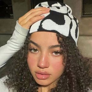25 Colors in Stock Wholesale Women Beanie <b>Hats</b> Skull Cap High Quality Ski Knit Winter <b>Hat</b> Warm Jacquard Beanies - Product Image 2