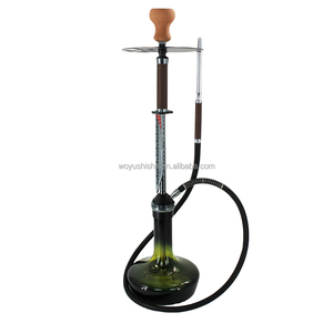 Plateau pouvant contenir un ensemble de narguilé de type tuyau avec un tuyau et un tube colorés au design élégant, <span class=keywords><strong>bouteille</strong></span> en verre pour salon de narguilé / bar à narguilé - Product Image 1