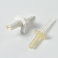 Trocar de ponction jetable moulé par injection avec processus de découpe pour angiographie et hystéroscopie