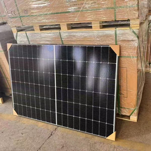 แผงโซลาร์เซลล์แบบ N-Type Bifacial ราคาคลังสินค้า EU 700W 750W แผงสองด้าน - Product Image 4