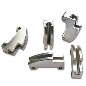 Pièces usinées CNC de précision, fraisage et tournage sur mesure en acier inoxydable pour services d'usinage en provenance du Guangdong - Product Image 4