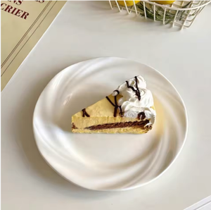 จานเซรามิกพอร์ซเลนสำหรับอาหารค่ำ ใช้กับไมโครเวฟและเครื่องล้างจานได้ ดีไซน์มินิมอลเคลือบเงา สไตล์โมเดิร์น สีขาวบริสุทธิ์ เหมาะสำหรับโรงแรมระดับไฮเอนด์ - Product Image 4