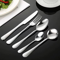 Lots de Couverts en Acier Inoxydable en Gros 1010 : Couteaux, Fourchettes, Cuillères, Cuillères à Dessert, Spatules à Gâteau, Couteaux à Beurre