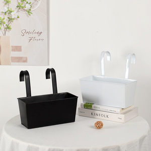 <span class=keywords><strong>Pot</strong></span> de fleurs <span class=keywords><strong>suspendu</strong></span> <span class=keywords><strong>en</strong></span> métal pour balcon, <span class=keywords><strong>pot</strong></span> de plantation intérieur/extérieur, <span class=keywords><strong>pot</strong></span> décoratif <span class=keywords><strong>suspendu</strong></span> pour balustrade de jardin - Product Image 5