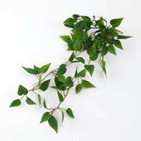 Décoration murale de plantes artificielles en gros, plantes suspendues au plafond