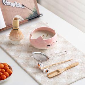 Juego de Tazas de Cerámica con Orejas de Gato, Juego de Cinco Piezas, Soporte para Batidor de Té Estilo Japonés con Batidor de Bambú para Preparación de Té Matcha - Product Image 3