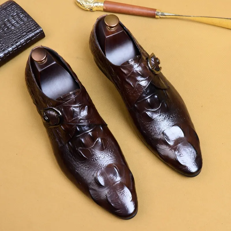 Mens Loafersภาษาอิตาเลี่ยนBusinessอย่างเป็นทางการสิทธิบัตรรองเท้าหนังPointed Toe Manรองเท้าOxfordsงานแต่งงานรองเท้าผู้ชาย