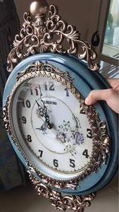 <span class=keywords><strong>Horloge</strong></span> de grand-père moderne élégante, traditionnelle, hautement décorative, peinte à la main, avec des décorations ethniques exquises faites à la main - Product Image 2