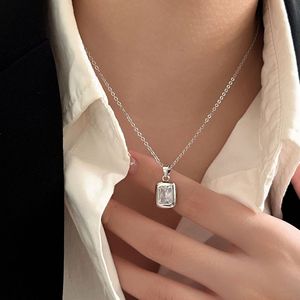 S925 Sterling Silver <b>Emerald</b> Zircon Necklace Geometric <b>Pendant</b> Clavicle Chain For Women Everyday Wear - Product Image 1