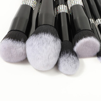 Lot de 10 pinceaux de maquillage en fibres douces, personnalisables avec logo, marque privée, manche en plastique de luxe, pinceaux cosmétiques, fabrication OEM ODM, vente en gros