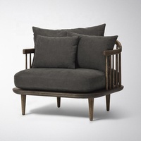 Tradition nordique hôtel salon meubles en bois massif canapé simple Mouche Chaises par Space Copenhagen