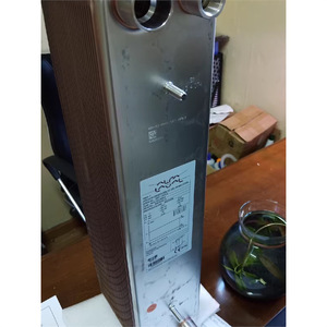เครื่องแลกเปลี่ยนความร้อนแบบแผ่นเชื่อมประสาน York ACH-70X-56H-F ประสิทธิภาพสูง ประหยัดพลังงาน มาตรฐานสากล - Product Image 2