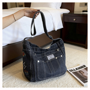 Sac fourre-tout vintage en jean bleu brumeux Qingchuan, couleur unie, fermeture à bouton, sac bandoulière portable à sangle unique pour usage quotidien et voyage - Product Image 2