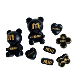 Accessoires de <span class=keywords><strong>d</strong></span>écoration pour chaussures : Boucles <span class=keywords><strong>d</strong></span>écoratives en forme de fleur pour chaussures en EVA, motif <span class=keywords><strong>ours</strong></span> noir et <span class=keywords><strong>or</strong></span> de dessin animé mignon, à trous amovibles, pour DIY - Product Image 5