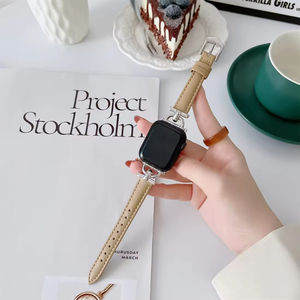 Bracelet de montre pour femme pour Apple Watch Ultra 49 mm, bracelet en cuir fin de créateur avec boucle en métal en forme de D pour iWatch Series 10 9 8 SE - Product Image 4