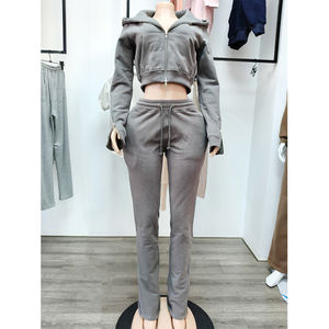 Grosir kualitas tinggi potongan ritsleting atas Hoodie dan Set celana olahraga pakaian desainer kustom wanita 2 potong Set pakaian olahraga dengan ritsleting - Product Image 3