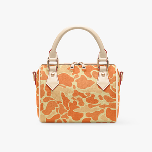 Novo Bestseller Bolsa Cilíndrica Personalizada com Logo em Estampa Camo Rosa Pastel, Bolsa de Couro PU para Uso Diário - Product Image 3