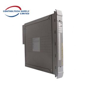Module d'interface de communication d'automatisation ICS Triplex T8402 en aluminium fiable avec deux ports Ethernet et quatre ports série - Product Image 4