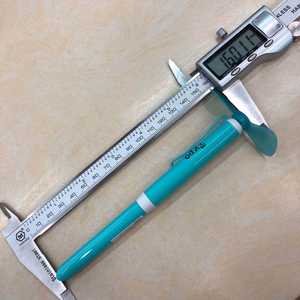 Bolígrafo Metálico Promocional de Alta Calidad con Diseño de Ventilador - Product Image 3