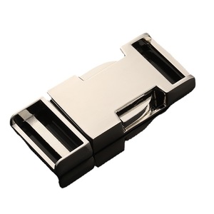 Hebilla de Liberación Lateral de Metal Ajustable para Correas de Bolsos, Color Plata y Negro, Accesorios Duraderos para Bolsos - Product Image 4