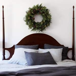 <span class=keywords><strong>Couronne</strong></span> <span class=keywords><strong>de</strong></span> Noël d'extérieur 90 cm, directement <span class=keywords><strong>de</strong></span> l'usine, <span class=keywords><strong>en</strong></span> <span class=keywords><strong>sapin</strong></span> et cèdre, pré-éclairée blanc chaud - Product Image 2