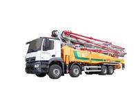Nouveaux Produits Explosifs : Camion Pompe à Béton SINOTRUCK HB56V 6*2 56m Ultra-Stable, 180m³/h, 10.2MPa, 370kW pour Travaux Lourds et Intensifs