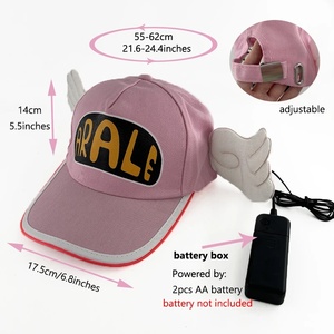 Carino Anime Dr. Crollo LED cappello al Neon Arale cappellino da Baseball con ali d'angelo rosa luminoso cappello da festa per ragazze donne Costume di Halloween - Product Image 6