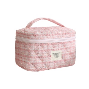 กระเป๋าเครื่องสำอางปักลายดรีมเวิลด์ - กระเป๋าใส่เครื่องสำอางแบบเปิดแฟชั่น  กระเป๋าจัดระเบียบสำหรับเดินทาง  ดีไซน์หรูหรา ผลิตในจีน - Product Image 2