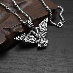 Búho de doble cabeza Hip Hop Animal Punk Pvd Acero inoxidable impermeable colgante joyería de moda collares para hombres hombre al por mayor - Product Image 3