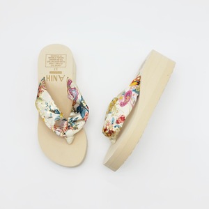 Womens Wedge Heel Flip Flops Floral Fabric Strap Thick Sole Elevated <b>Summer</b> Outdoor Fashion Beach <b>Slippers</b> - Product Image 6