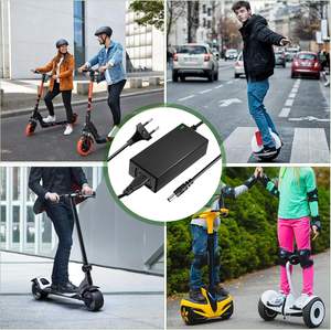 Adaptador de Corriente CA 100V-240V CC 12V 5A 12W con Divisor de 4 Vías, Cable de Alimentación para Cámara de Seguridad - Product Image 6