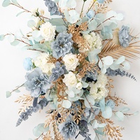 Décoration et arrangement de fond de mariage en fleurs au sol, art floral artisanal fini, produits prêts à l'emploi