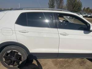 Volkswagen T-Cross TACOUA 1.2T <span class=keywords><strong>2023</strong></span> Usado, Bajo Kilometraje, Buen Estado, con Informe de Inspección, Sistema en Inglés, Carplay, Carlife - Product Image 3